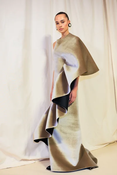 Look 1